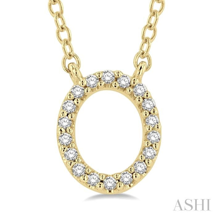 1/20 Ctw Initial 'O' Round Cut Diamond Pendant With Chain in 10K Yellow Gold