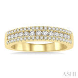 1/2 Ctw Channel Round Cut Diamond Wedding Band in 14K Yellow Gold