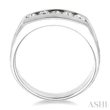 1/2 Ctw Channel Set Round Cut Diamonds Men's Band in 14K White Gold