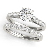 14kt gold Single Row Engagement Ring Prong Set
