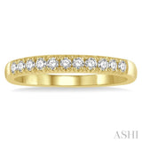 1/4 Ctw 11 Stone Round Cut Diamond Wedding Band in 14K Yellow Gold
