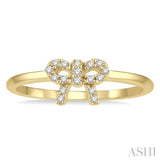 1/10 Ctw Bow Cutout Single Cut Diamond Petite Fashion Ring in 10K Yellow Gold
