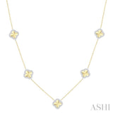 1/2 Ctw Fluted Clover Station Round Cut Diamond Necklace in 14K Yellow & White Gold