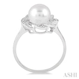 Silver Pearl & Diamond Ring